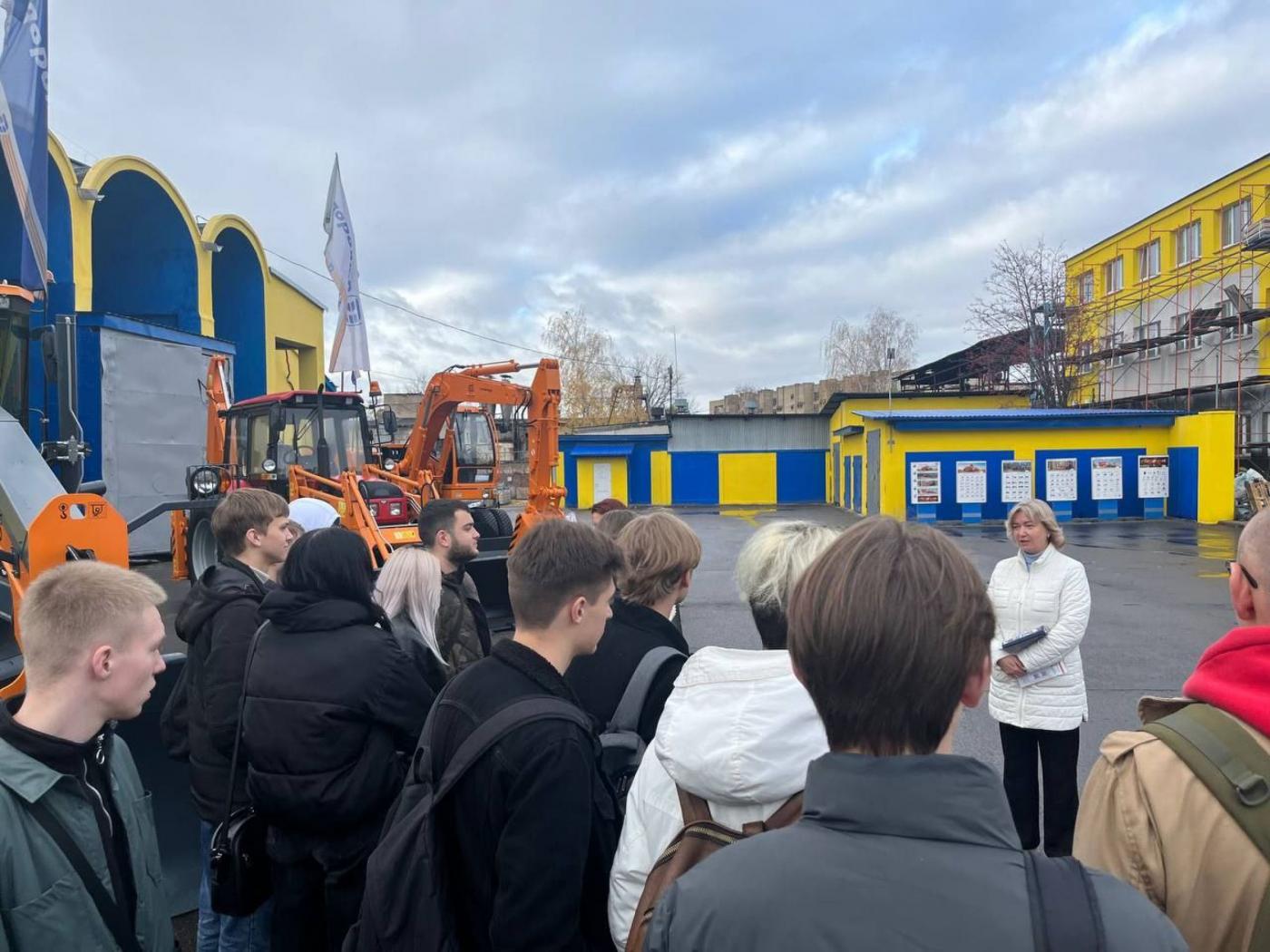 Компания «АМКОДОР» привносит в мир гармонию, надежность и уверенность в завтрашнем дне